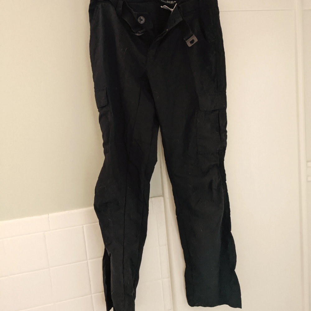 Women's Columbia Hiking Pants size 4